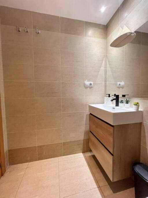 Appartement Altamira 2 Campello Piscina, Garaje ,Wifi, A/C à El Campello Extérieur photo