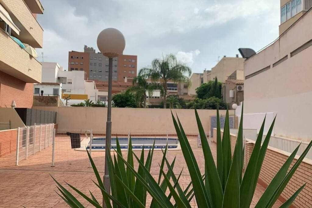 Appartement Altamira 2 Campello Piscina, Garaje ,Wifi, A/C à El Campello Extérieur photo