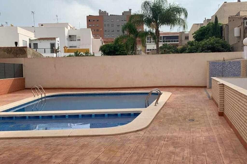 Appartement Altamira 2 Campello Piscina, Garaje ,Wifi, A/C à El Campello Extérieur photo